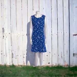 Draper James Sheath Dress
Blue & White 
Size: XL
